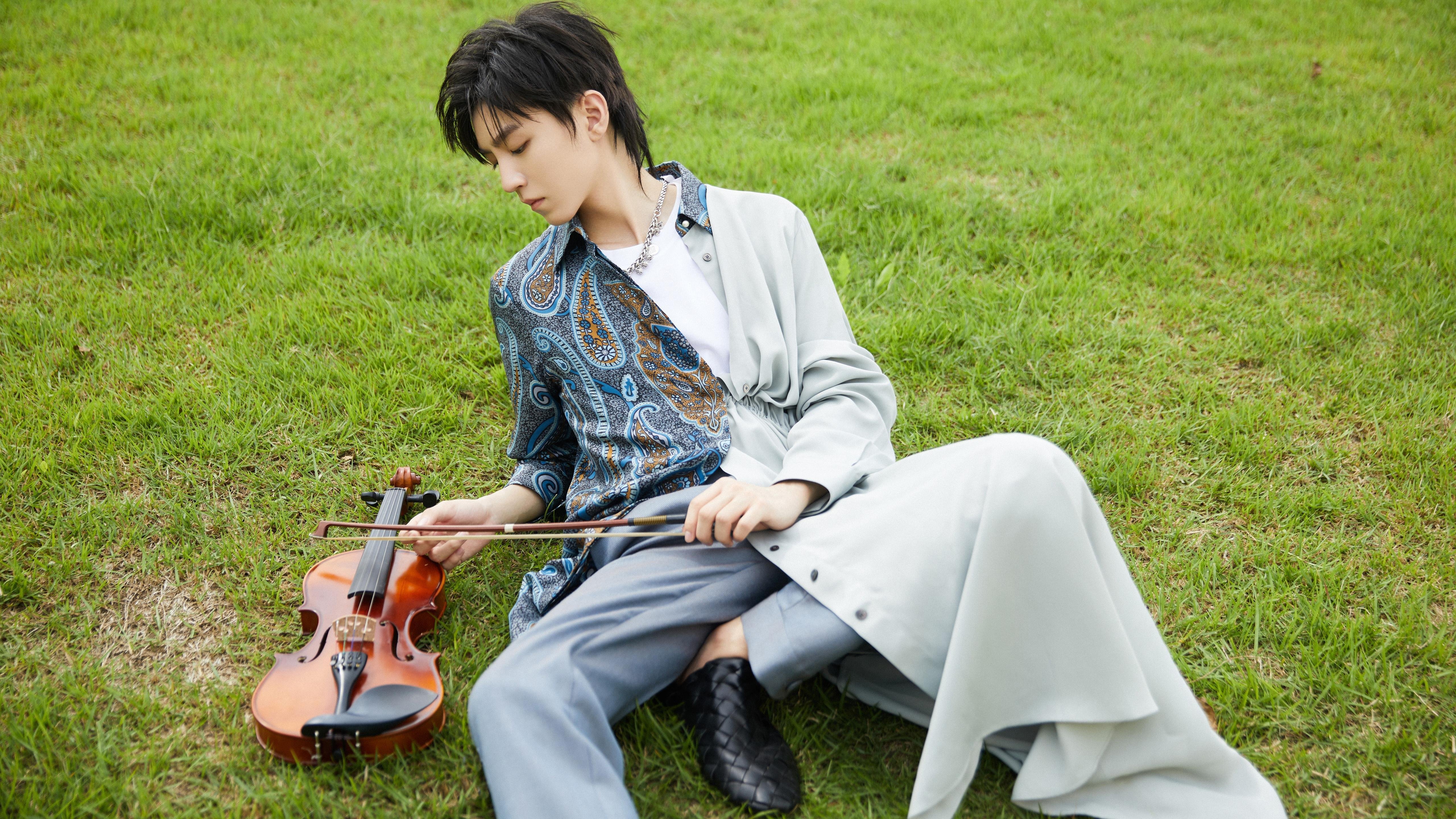 范弗利特单节独取18分！夏洛特黄蜂第三节一波流击溃深圳男篮