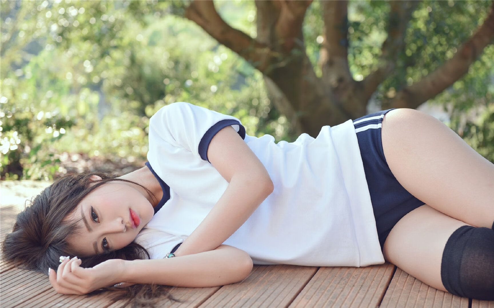 逆转之夜!浓眉独木擎天末节19分扛起上海