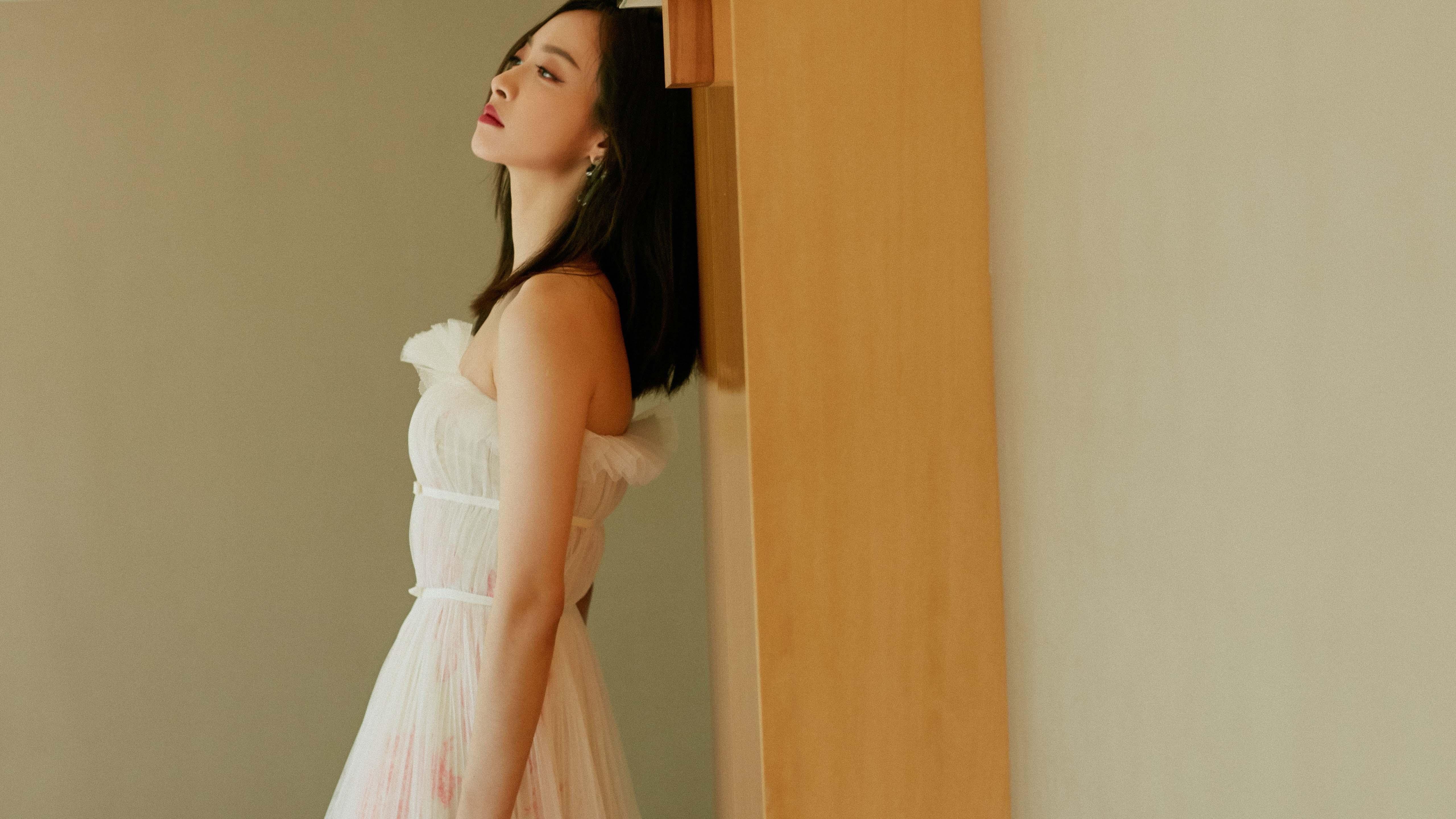 足球两端的破碎与新生，国家德比的符号战争与卡塔尔对欧洲秩序的无声挑战