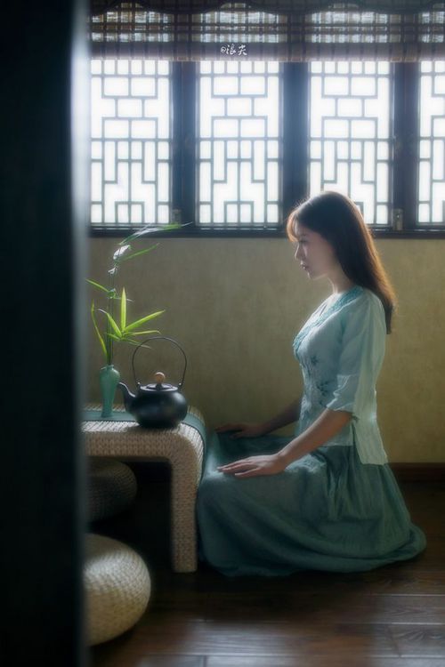 闪电战！多特蒙德速胜卡塔尔，卡塞米罗无解表现碾压对手